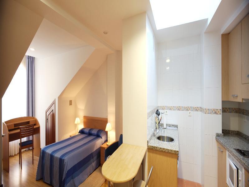 Apartamentos Urban Blue, Blue Hotels Χιχόν Εξωτερικό φωτογραφία